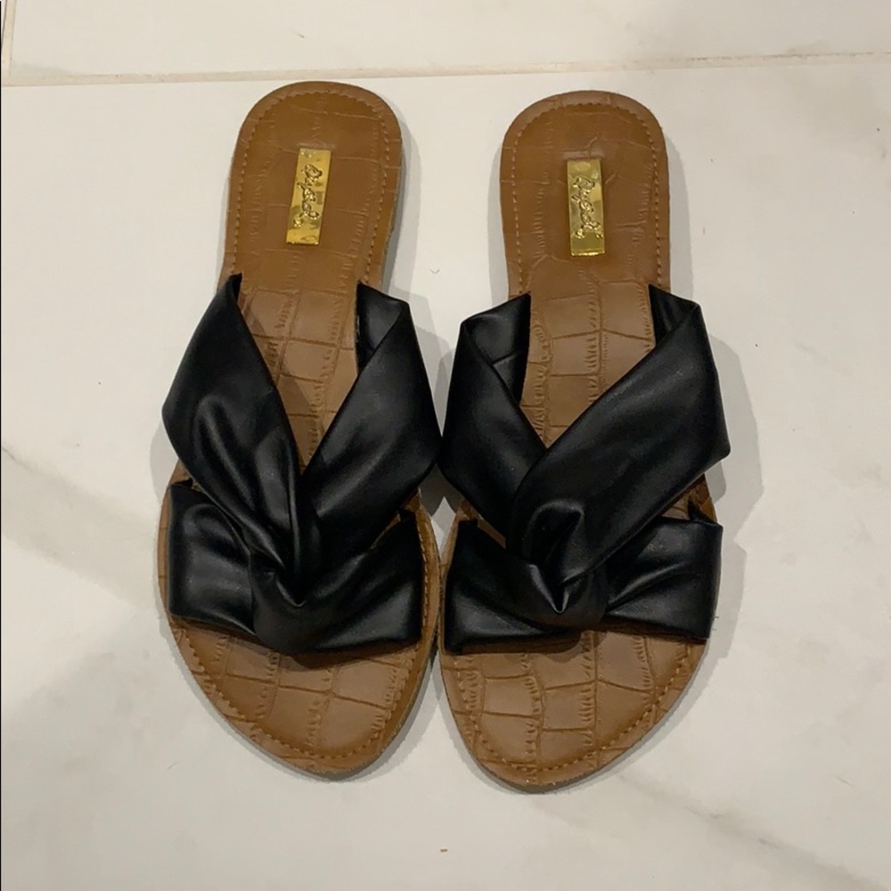 Black sandals